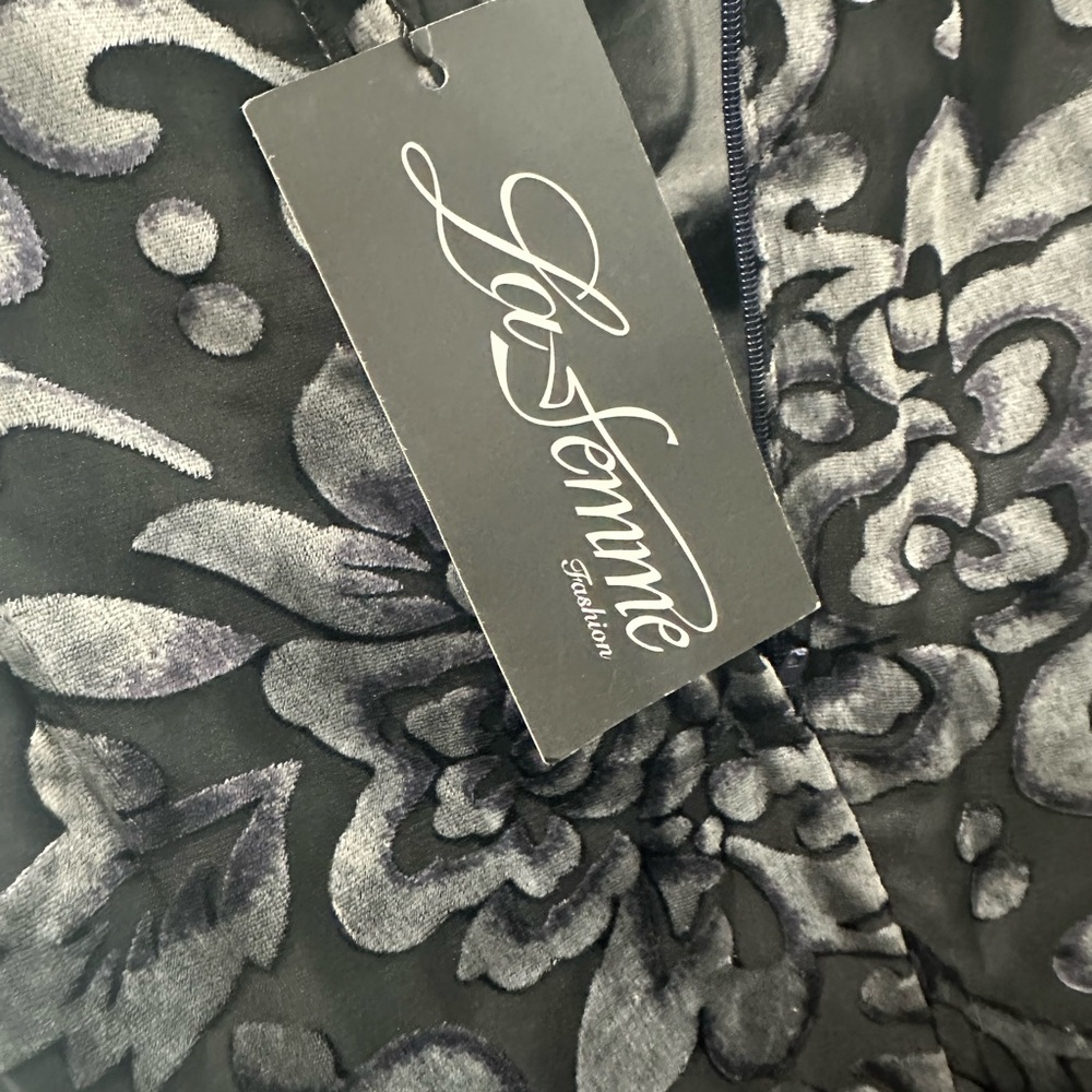 Brand new with tags evening dress - Picture 6 of 7